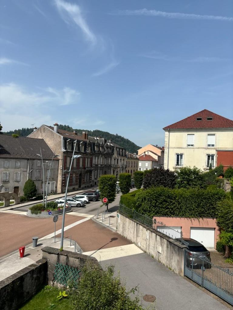 La Mansarde, Appartement Climatise En Centre Ville Remiremont Exterior foto